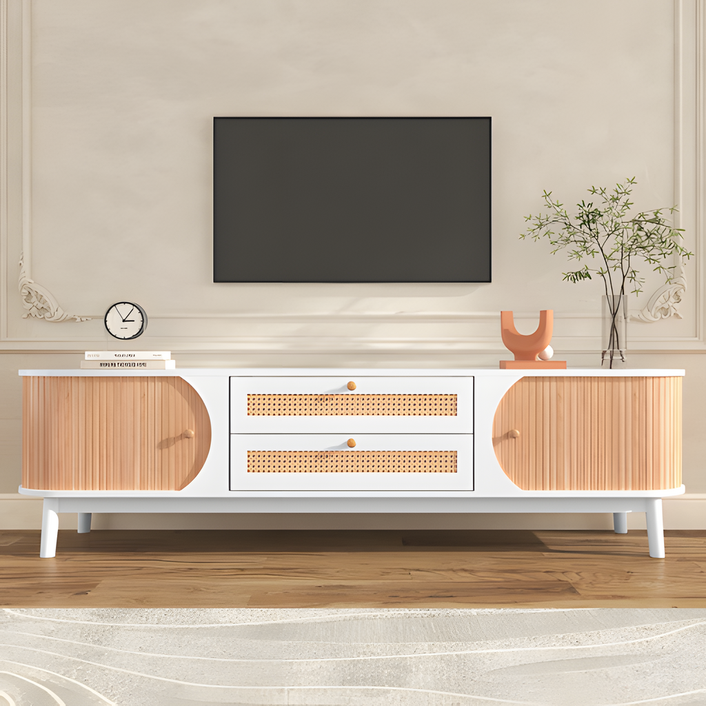 TV-Schrank „RATTANA“ – Natürliches Design mit Rattandetails & Stauraum