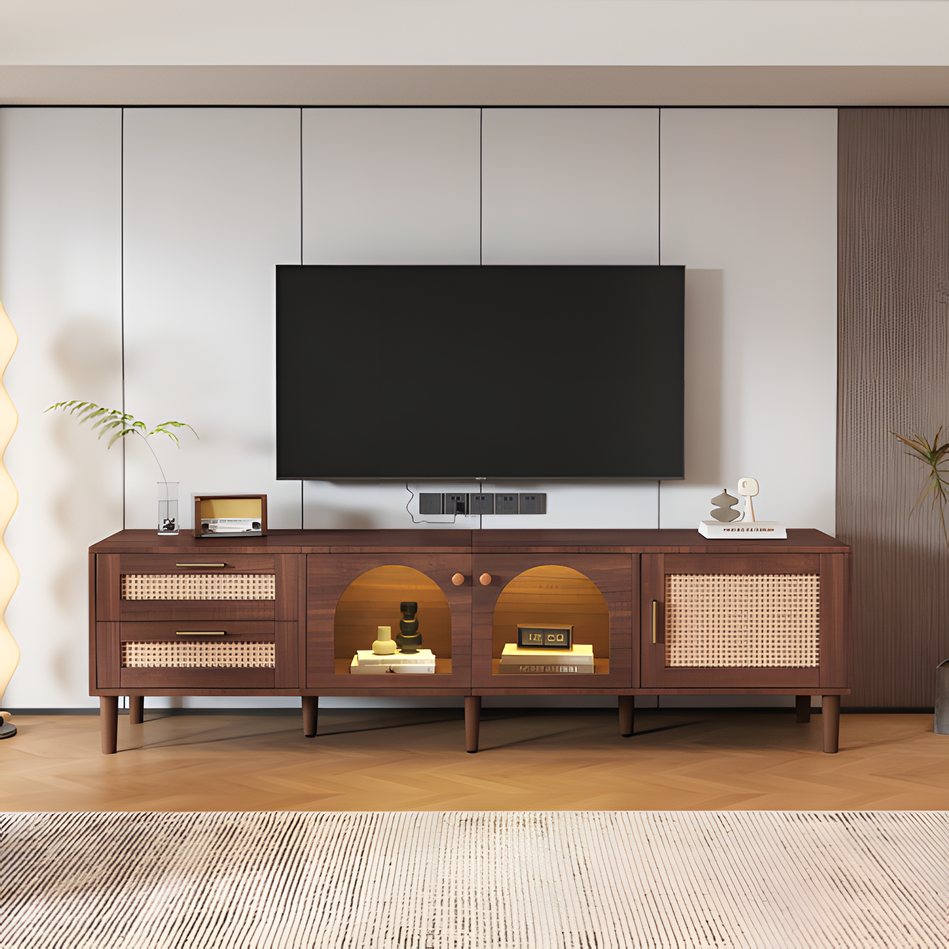 TV-Schrank „RattanLux“ – 180 cm, LED, Rattan & Glas | Für Fernseher bis 80 Zoll
