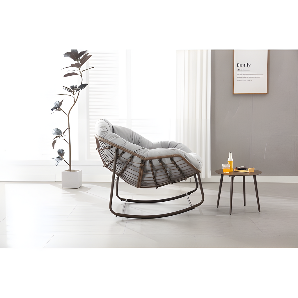 „NORDLOUNGE“ – Outdoor Wicker Schaukelstuhl mit Polsterung