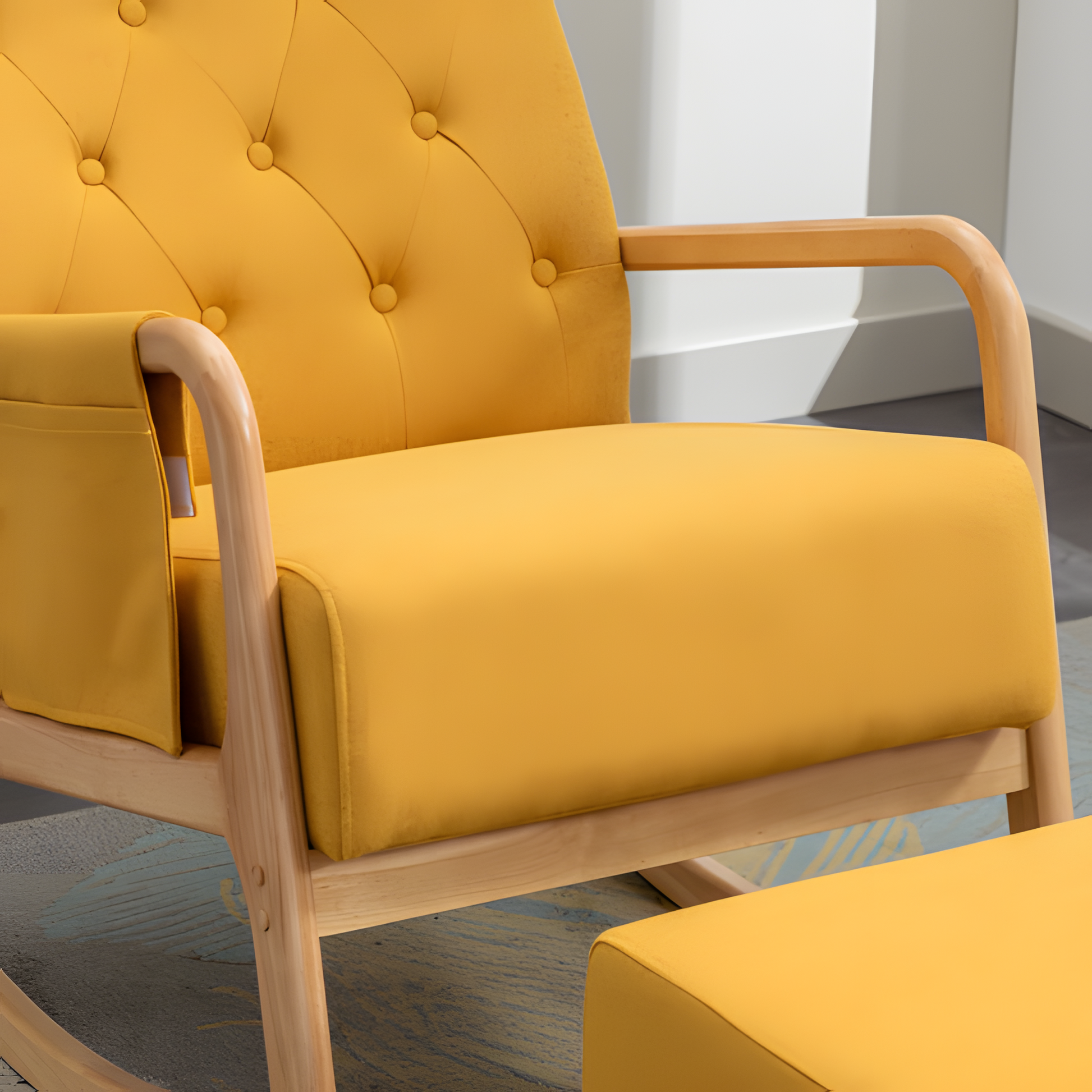COOLMORE Schaukelstuhl mit Hocker – Komfort & Stil in sonnigem Gelb