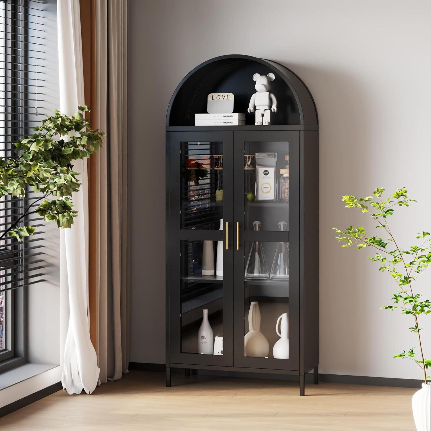 "VETRINA" – Elegante Glasvitrine mit Metallrahmen und gebogener Front 🪟🖤
