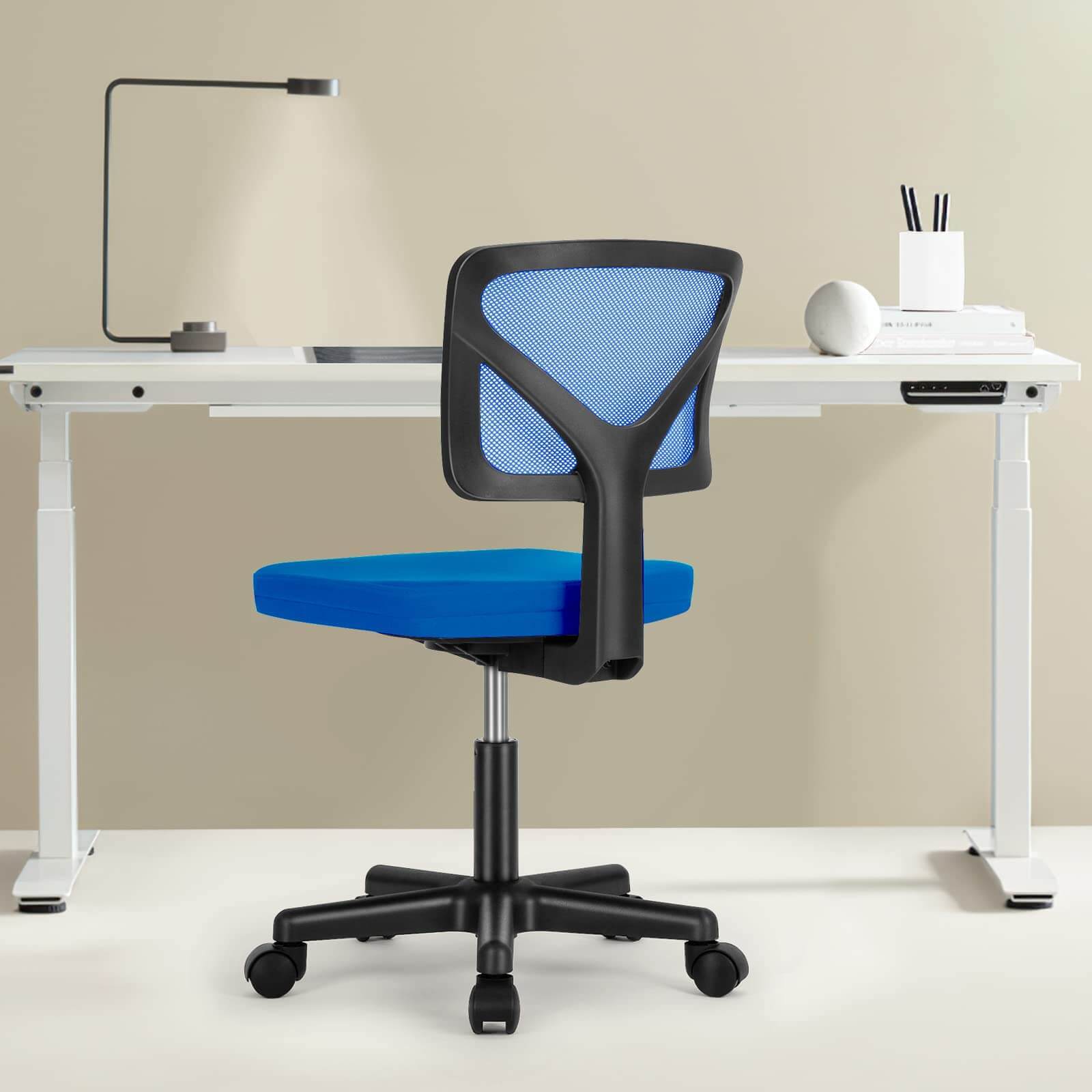 "SOLUNA" – Ergonomischer Drehstuhl ohne Armlehnen (Gelb, Orange, Blau)